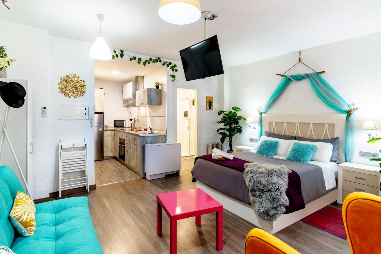 My Granada Garden - Mimosa Studio Apartment Luaran gambar