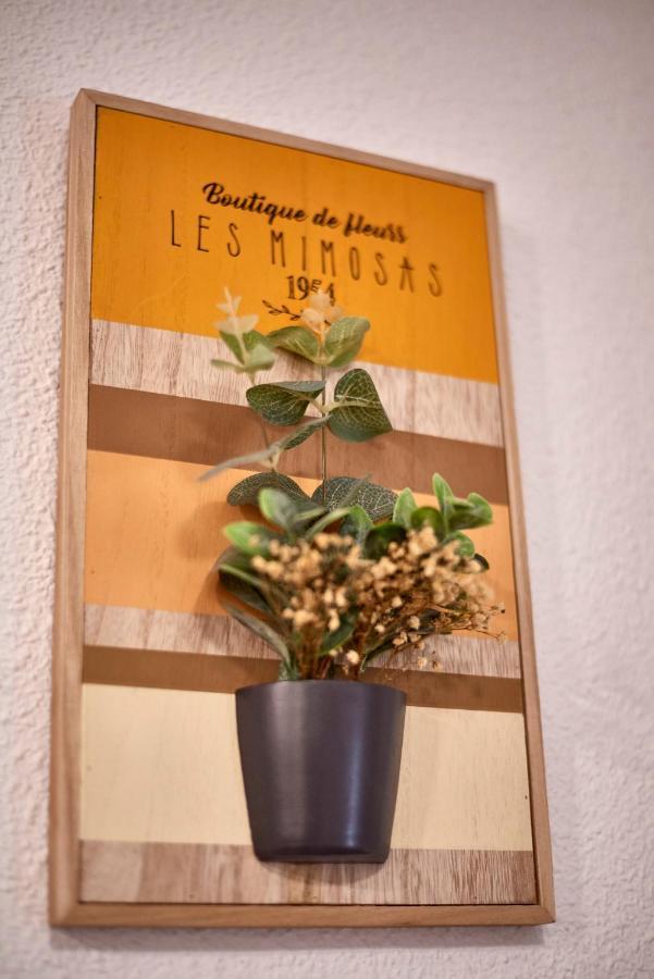 My Granada Garden - Mimosa Studio Apartment Luaran gambar